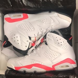 Nike Air Jordan VI 6 retro white/infrared sz.11